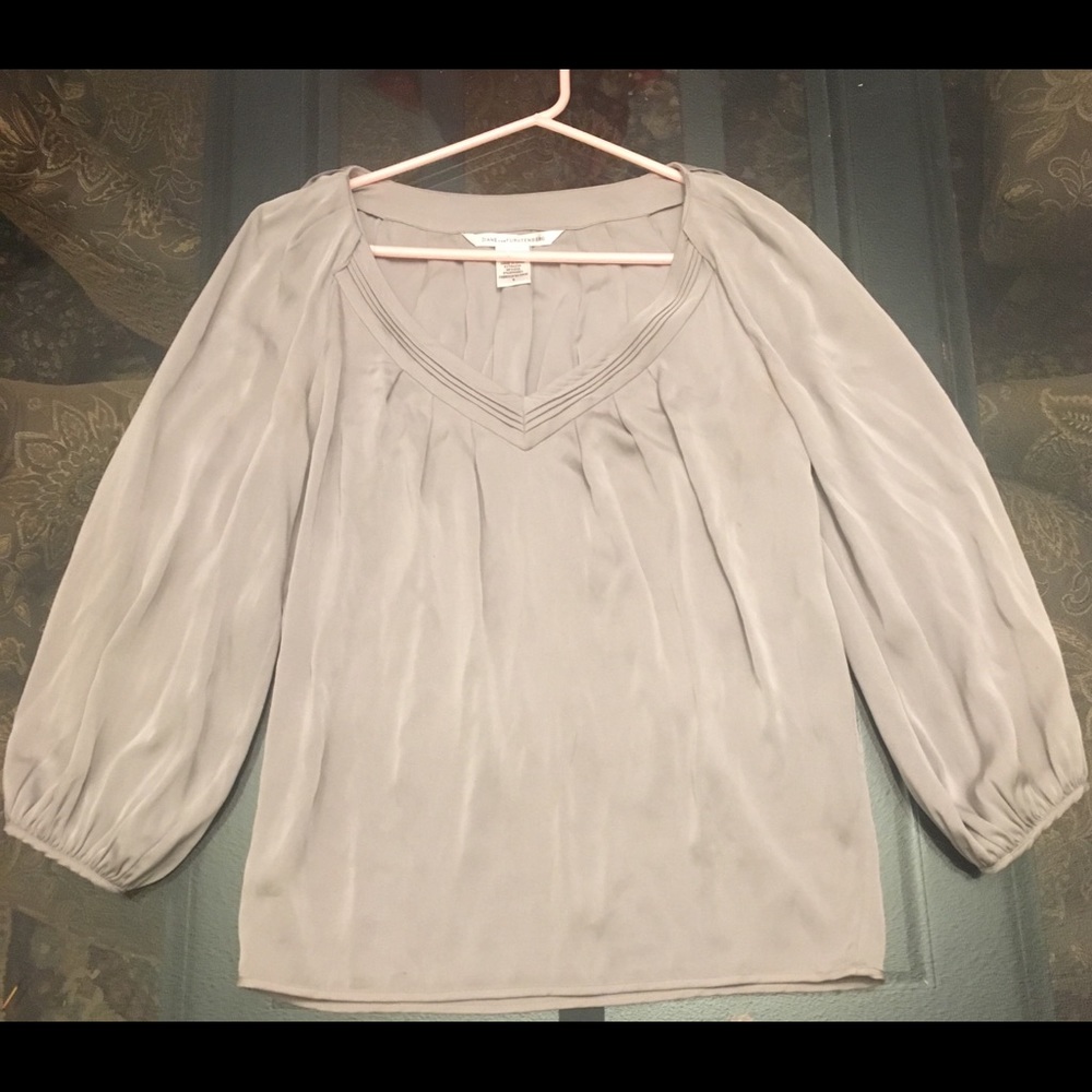 Diane Von Furstenberg Cahill silk v neck drape top